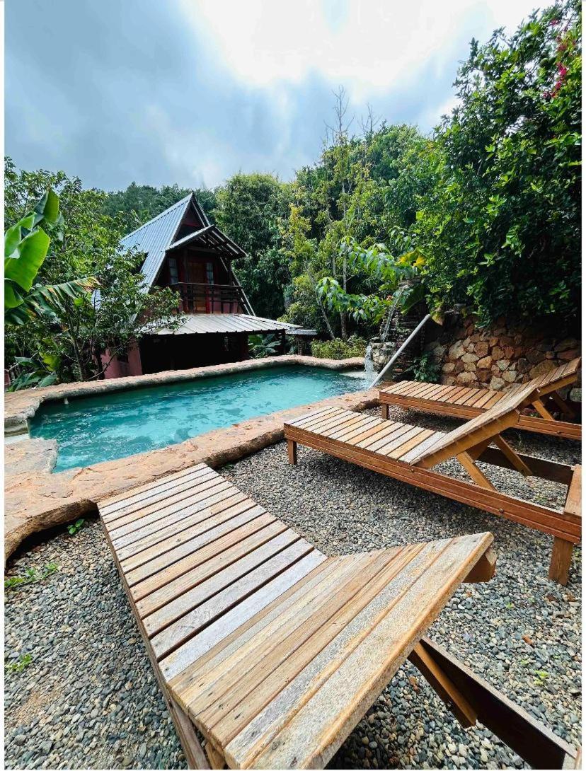 El Campo En Jarabacoa别墅 外观 照片